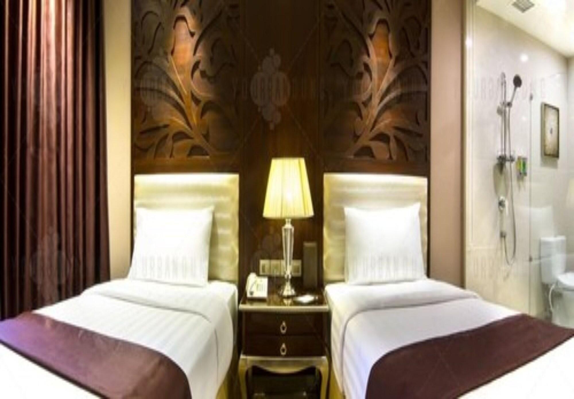 Belviu Hotel Bandung Esterno foto