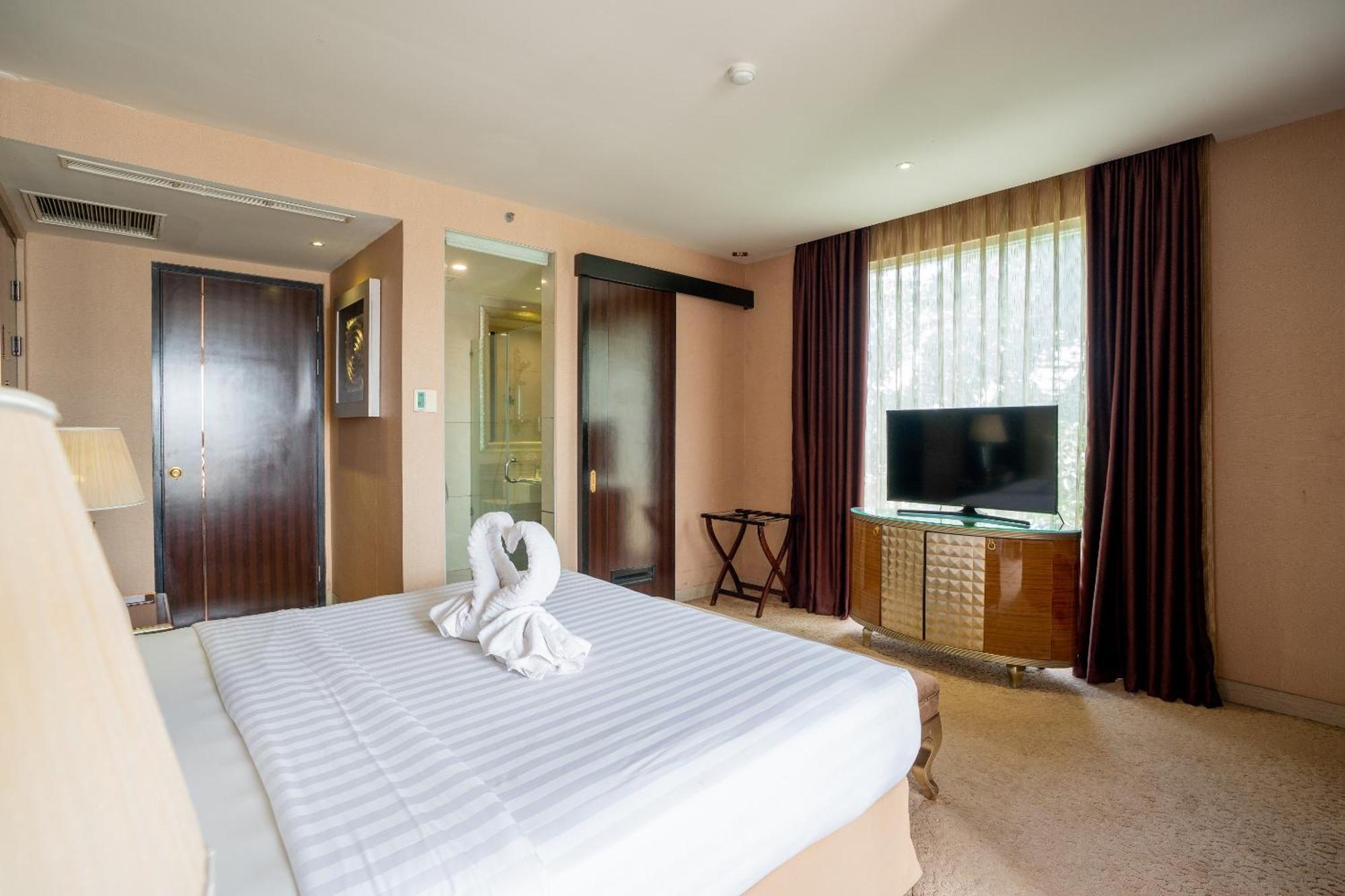 Belviu Hotel Bandung Esterno foto