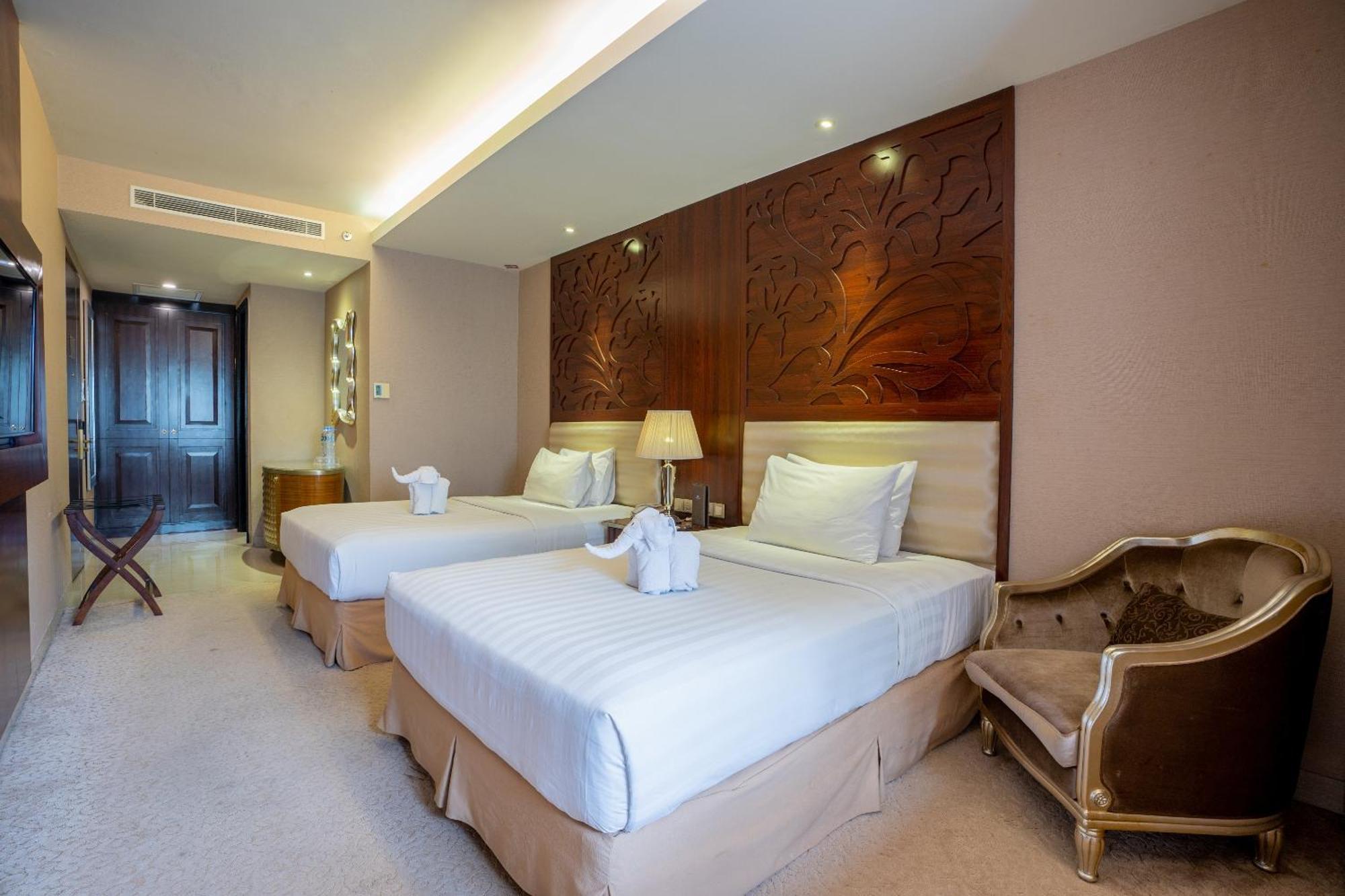 Belviu Hotel Bandung Esterno foto