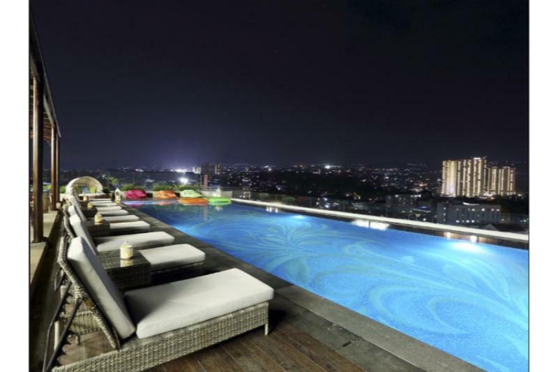 Belviu Hotel Bandung Esterno foto